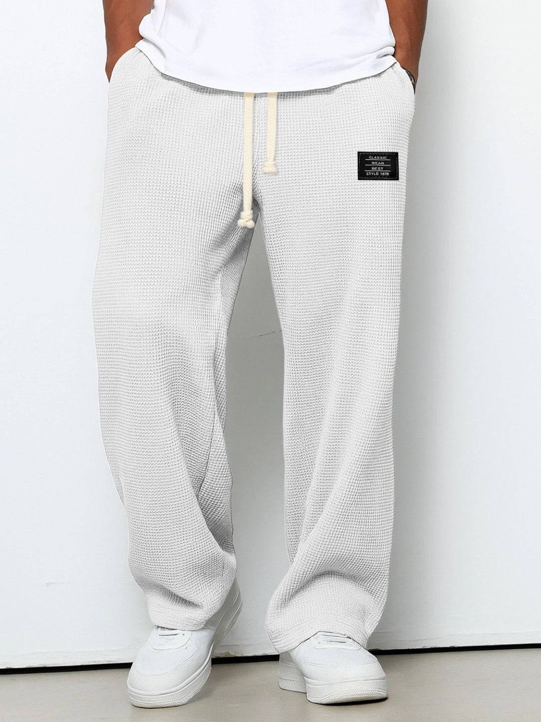 Lorenzo | Wide Pants with Honeycomb Pattern
