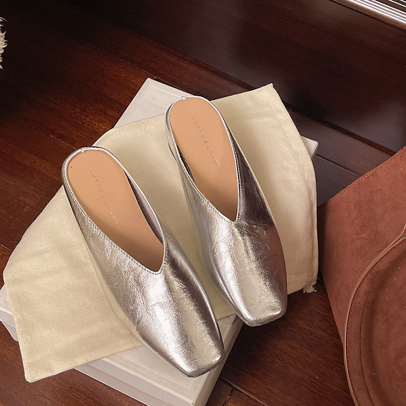Nash | Elegant Orthopedic V-Cut Mule