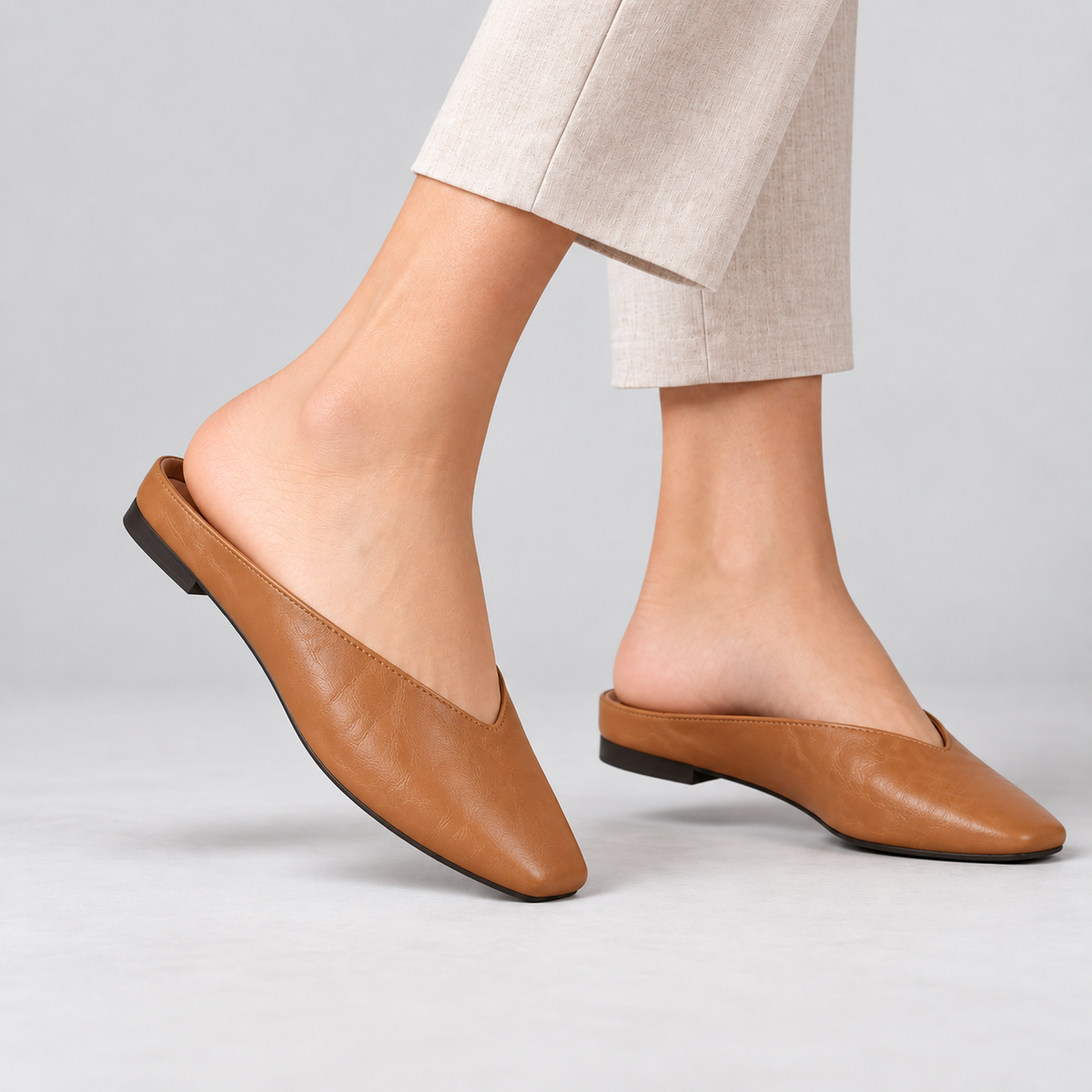 Nash | Elegant Orthopedic V-Cut Mule