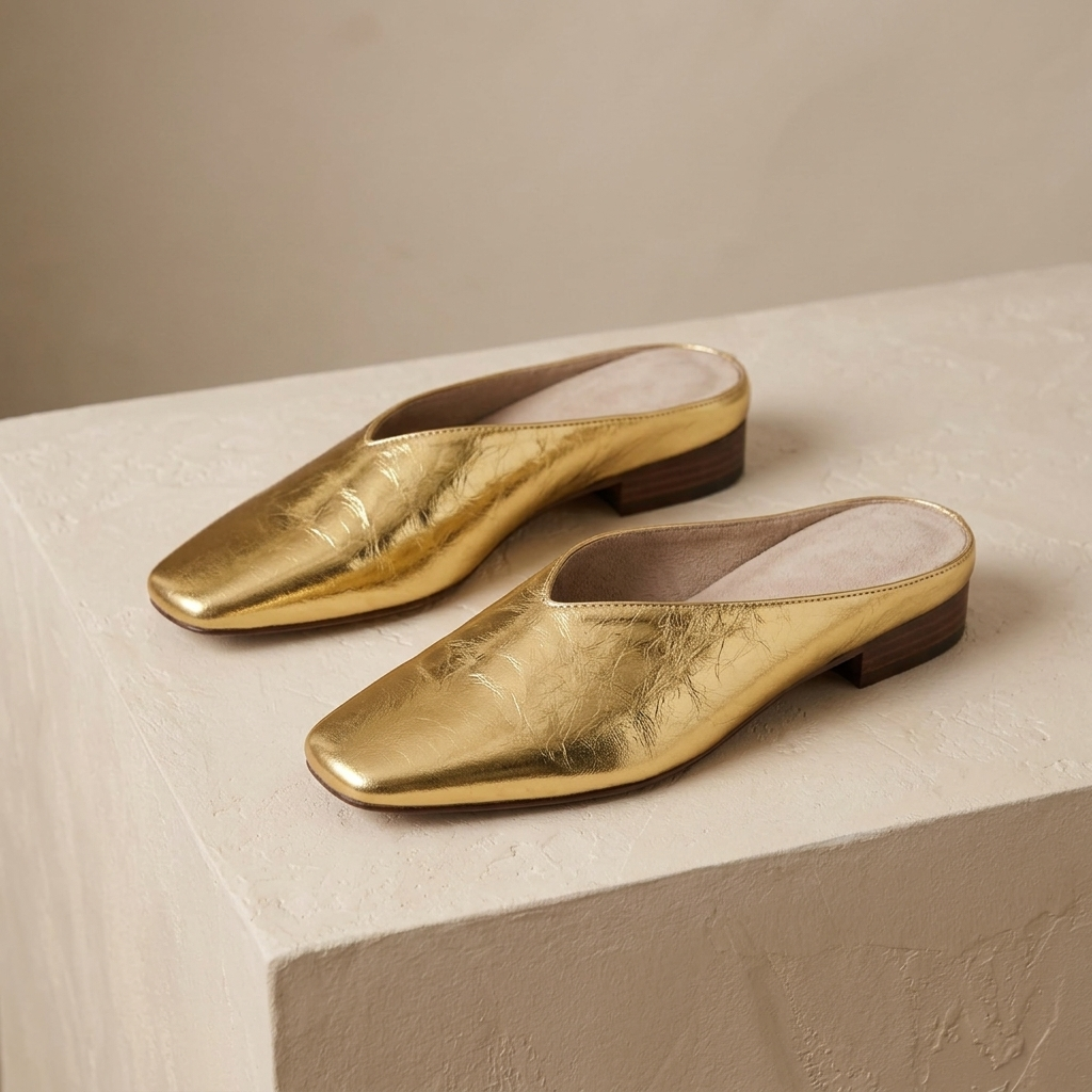 Nash | Elegant Orthopedic V-Cut Mule