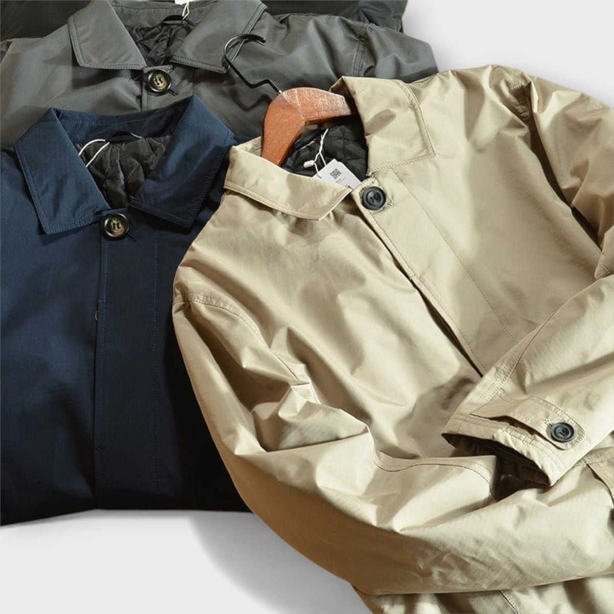 JAMES | WEATHERPROOF COAT WITH RELIABLE WARMTH FOR UNPREDICTABLE DAYS